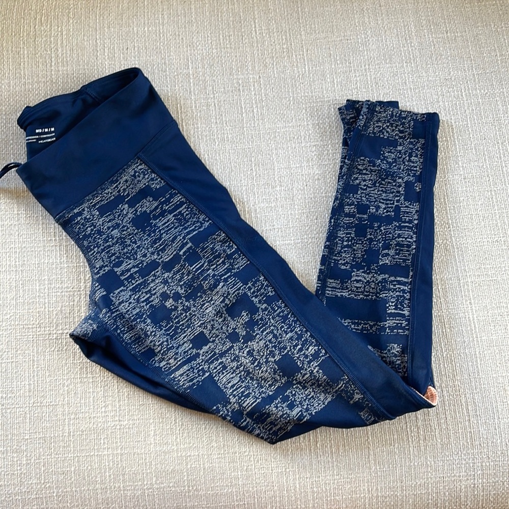 Under Armour Compression Leggings Size Medium